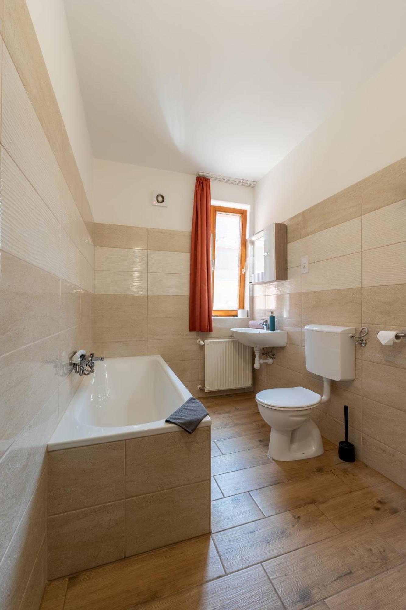Szenti Vendeghaz Bed and Breakfast Győr Exteriör bild